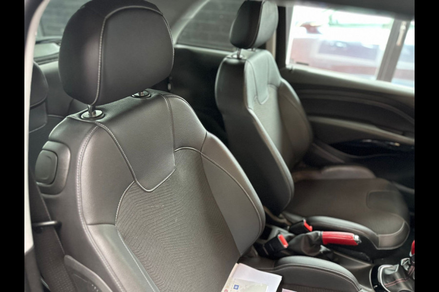 Opel ADAM 1.2 | 1/2 Leder | airco |Bluethooth | Two-tone exterieur/interieur | mooie uitvoering