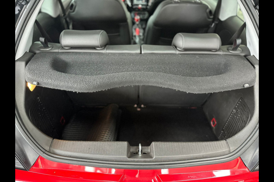 Opel ADAM 1.2 | 1/2 Leder | airco |Bluethooth | Two-tone exterieur/interieur | mooie uitvoering