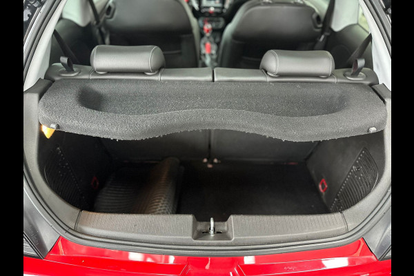 Opel ADAM 1.2 | 1/2 Leder | airco |Bluethooth | Two-tone exterieur/interieur | mooie uitvoering