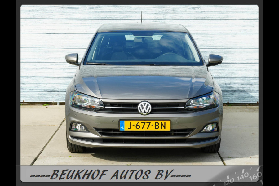 Volkswagen Polo 1.0 TSI Parkeersensor Carplay Navi Adapt Cru