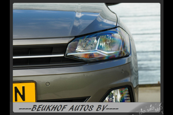 Volkswagen Polo 1.0 TSI Parkeersensor Carplay Navi Adapt Cru