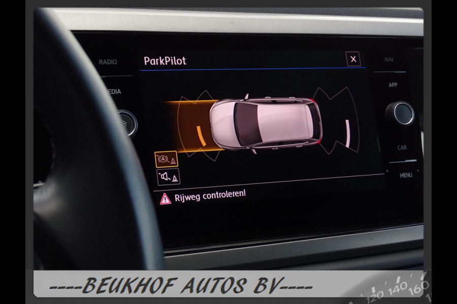 Volkswagen Polo 1.0 TSI Parkeersensor Carplay Navi Adapt Cru