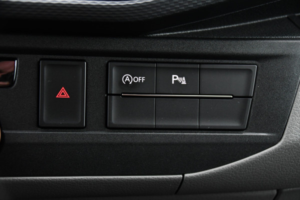 Volkswagen Transporter 2.0 TDI L2H1 Bulli Virtual, Cruise, Carplay, Automaat, Multimedia, Sensoren, 150PK, Trekhaak, LED, UNIEK!
