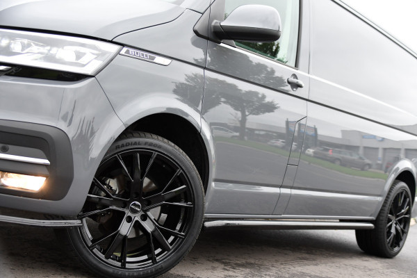 Volkswagen Transporter 2.0 TDI L2H1 Bulli Virtual, Cruise, Carplay, Automaat, Multimedia, Sensoren, 150PK, Trekhaak, LED, UNIEK!