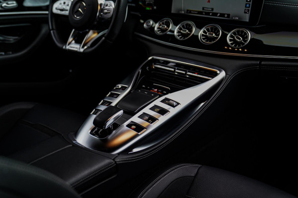 Mercedes-Benz AMG GT 4-Door Coupe AMG 43 4MATIC+ Premium Plus | Burmester | Memory stoelen | Spoiler achter | Sport uitlaat | LED