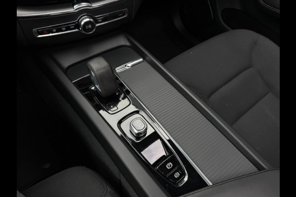 Volvo XC60 2.0 T6 AWD Inscr.Exp FULL PANO CAMERA NAVI LEDER LED PDC