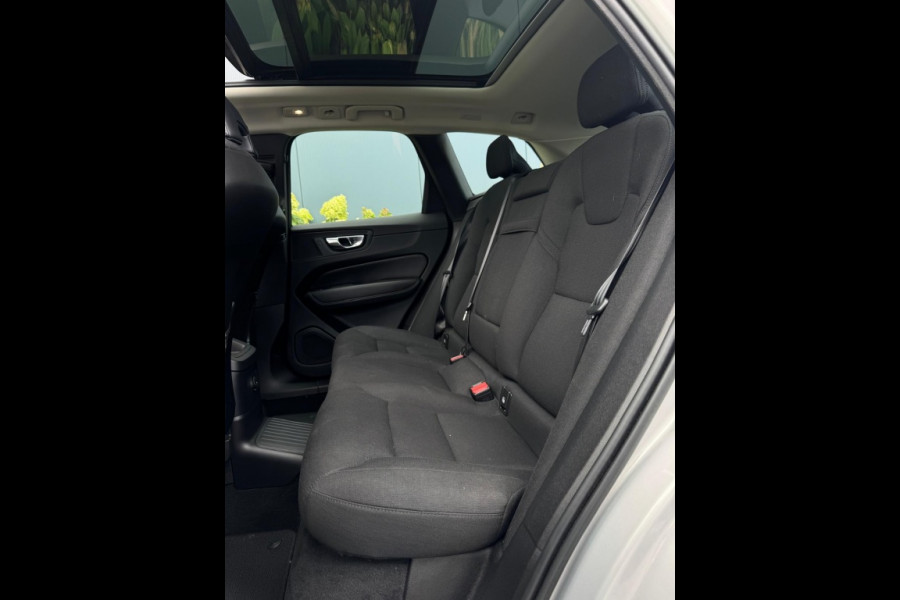 Volvo XC60 2.0 T6 AWD Inscr.Exp FULL PANO CAMERA NAVI LEDER LED PDC