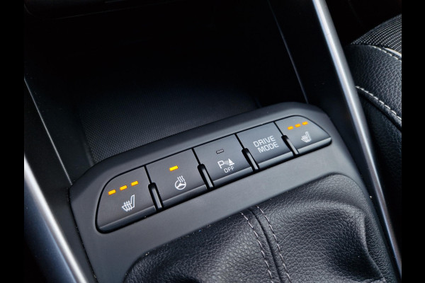 Kia Stonic 1.0 T-GDi MHEV GT-Line | Navi | LM | Camera | Stoelverwarming | Stuurverwarming | Apple Carplay / Android Auto |