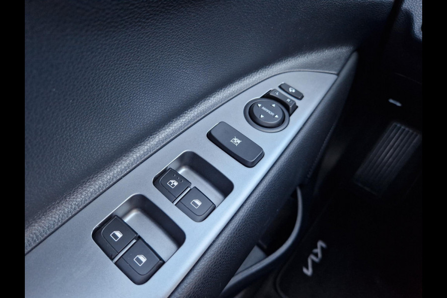 Kia Stonic 1.0 T-GDi MHEV GT-Line | Stoelverwarming | Key-Less | Climate | Navi | Camera | Android Auto\ Apple Carplay |