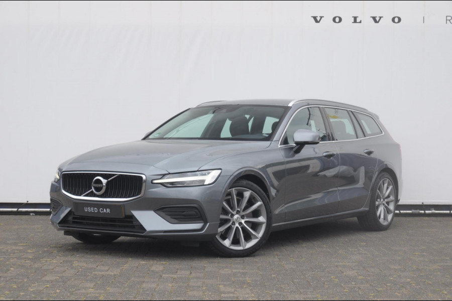 Volvo V60 T5 250PK Automaat Momentum / Adaptieve cruise control / Trekhaak / BLIS / 19" velgen / Elektrische achterklep / Stoel - en stuurwielverwarming / Lederen bekleding