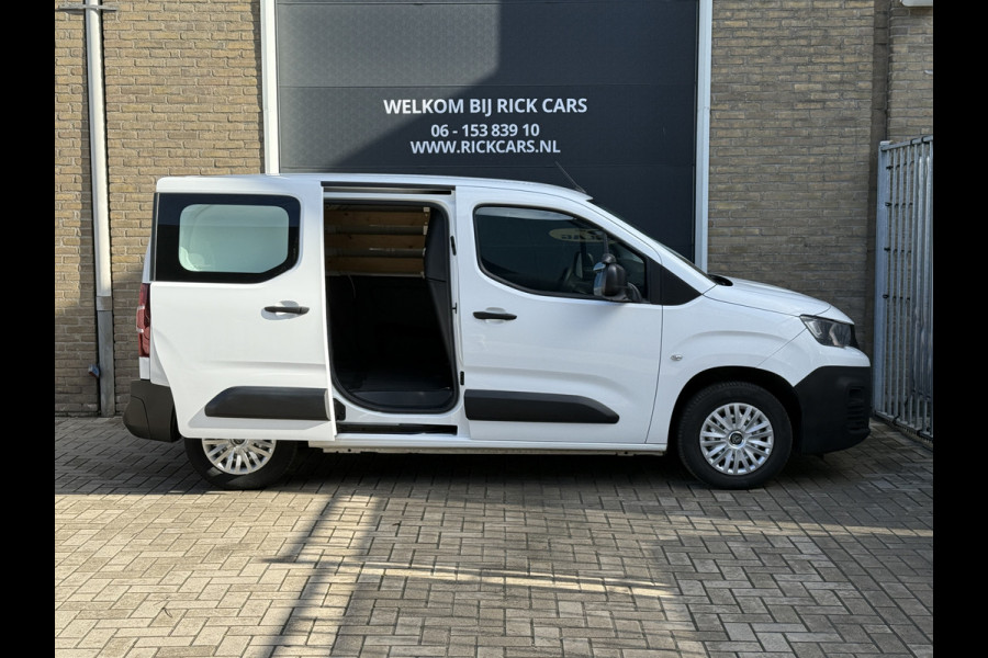 Peugeot Partner 1.2 PureTech 111PK Benzine Premium EMISSIE VRIJE ZONE/ Navigatiesysteem/cruise control/CarPlay Peugeot Partner 1.2 PureTech 111PK Benzine Premium EMISSIE VRIJE ZONE/ Navigatiesysteem/cruise control/CarPlay