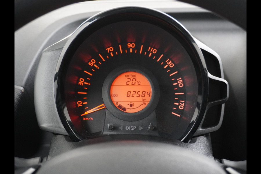 Toyota Aygo 1.0 VVT-i 5Drs Airco Cruise Control Led X-Fun Bluetooth Carkit Isofix