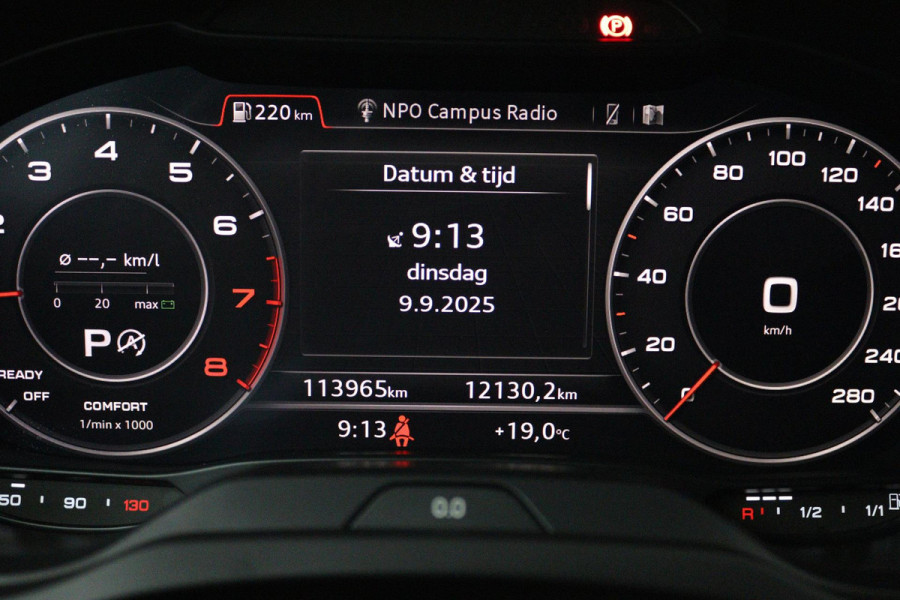 Audi A3 Sportback 35 TFSI CoD Advance Sport (STOELVERWARMING, DIGITALE COCKPIT, AUTOMAAT, NAVIGATIE, PARKEERSENSOREN)