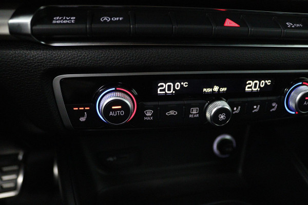 Audi A3 Sportback 35 TFSI CoD Advance Sport (STOELVERWARMING, DIGITALE COCKPIT, AUTOMAAT, NAVIGATIE, PARKEERSENSOREN)