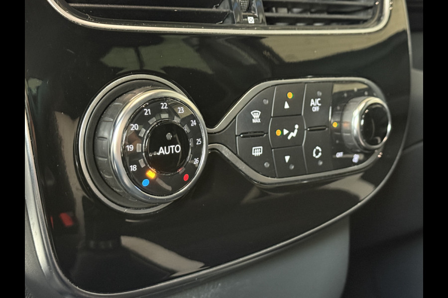 Renault Clio 0.9 TCe 90pk | Bose | R-Link Navi | 17 inch | Stoelverwarming | LED | Camera | 100% Dealer onderhouden!