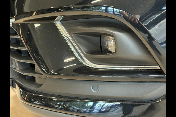 Renault Clio 0.9 TCe 90pk | Bose | R-Link Navi | 17 inch | Stoelverwarming | LED | Camera | 100% Dealer onderhouden!