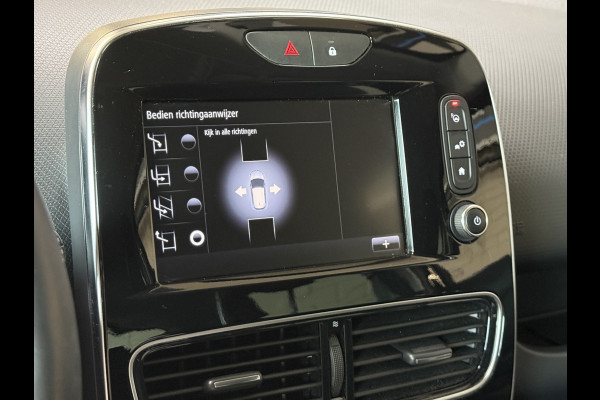 Renault Clio 0.9 TCe 90pk | Bose | R-Link Navi | 17 inch | Stoelverwarming | LED | Camera | 100% Dealer onderhouden!