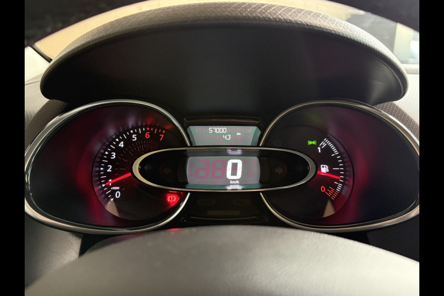 Renault Clio 0.9 TCe 90pk | Bose | R-Link Navi | 17 inch | Stoelverwarming | LED | Camera | 100% Dealer onderhouden!