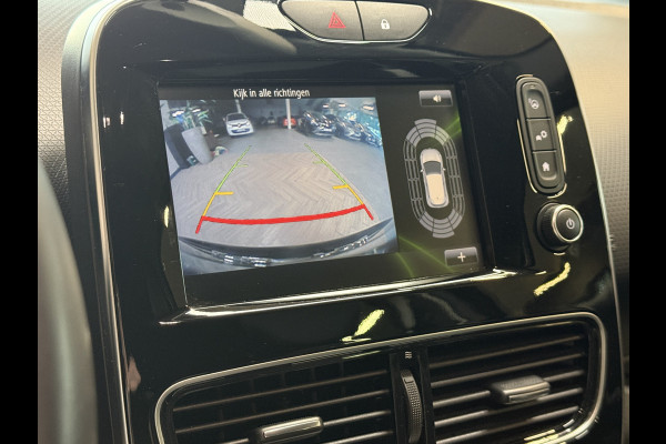 Renault Clio 0.9 TCe 90pk | Bose | R-Link Navi | 17 inch | Stoelverwarming | LED | Camera | 100% Dealer onderhouden!