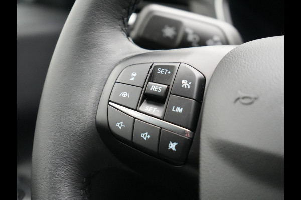 Ford Kuga 2.5 Titanium X Plug In Hybrid 225pk Dealer O.H. PHEV | Trekhaak Af Fabriek | Adaptive Cruise | Head Up | 360 Camera | Verwarmde Lederen Sportstoelen & Stuur | Blis | Navigatie | Keyless | Virtual | DAB |