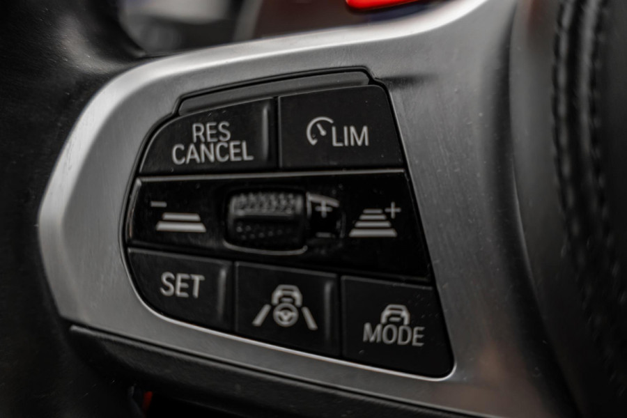 BMW M5 Competition |Ceramic|HUD|Carbon|Massage|VOLL|