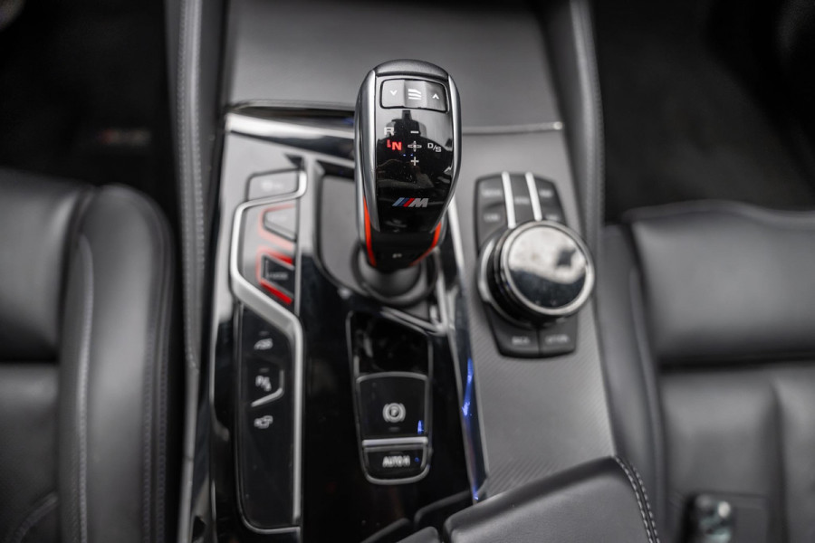 BMW M5 Competition |Ceramic|HUD|Carbon|Massage|VOLL|