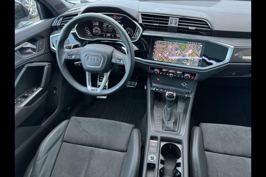 Audi RS Q3 RS Q3 2.5 TFSI Audi RS Q3 RS Q3 2.5 TFSI