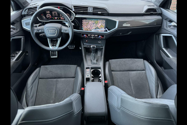 Audi RS Q3 RS Q3 2.5 TFSI Audi RS Q3 RS Q3 2.5 TFSI