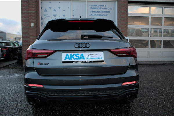 Audi RS Q3 RS Q3 2.5 TFSI Audi RS Q3 RS Q3 2.5 TFSI