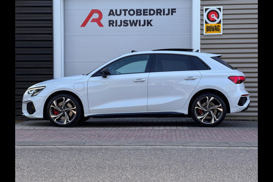 Audi A3 Sportback 45 TFSI e S edition Competition Pano/RS zetels/B&O