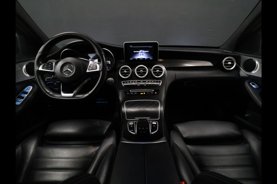 Mercedes-Benz C-Klasse 200 AMG Sport Night pakket [CAMERA, VOL LEDER, LEDVERLICHTING, STOELVERWARMING, PDC V+A, BLUETOOTH, CRUISE, CLIMATE, NIEUWSTAAT]