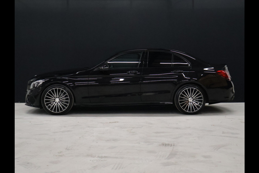 Mercedes-Benz C-Klasse 200 AMG Sport Night pakket [CAMERA, VOL LEDER, LEDVERLICHTING, STOELVERWARMING, PDC V+A, BLUETOOTH, CRUISE, CLIMATE, NIEUWSTAAT]