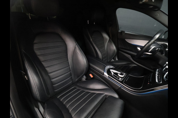 Mercedes-Benz C-Klasse 200 AMG Sport Night pakket [CAMERA, VOL LEDER, LEDVERLICHTING, STOELVERWARMING, PDC V+A, BLUETOOTH, CRUISE, CLIMATE, NIEUWSTAAT]