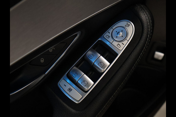 Mercedes-Benz C-Klasse 200 AMG Sport Night pakket [CAMERA, VOL LEDER, LEDVERLICHTING, STOELVERWARMING, PDC V+A, BLUETOOTH, CRUISE, CLIMATE, NIEUWSTAAT]