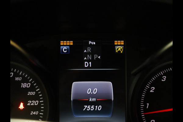 Mercedes-Benz C-Klasse 200 AMG Sport Night pakket [CAMERA, VOL LEDER, LEDVERLICHTING, STOELVERWARMING, PDC V+A, BLUETOOTH, CRUISE, CLIMATE, NIEUWSTAAT]