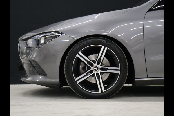 Mercedes-Benz CLA-Klasse 200 Business Solution Progressive [SCHUIFKANTELDAK, CAMERA, PDC 360+, APPLE CARPLAY, ANDROID AUTO, STOELVERWARMING, CRUISE CONTROL, FLIPPERS, AUTO AIRCO, NAVIGATIE, NIEUWSTAAT]