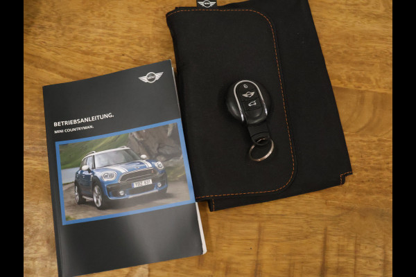 MINI Countryman 2.0 Cooper S Chili JCW [APPLE CARPLAY, SPORTSTUUR, SPORTSTOELEN, STOELVERWARMING, PDC V+A, CRUISE, CLIMATE, NIEUWSTAAT]