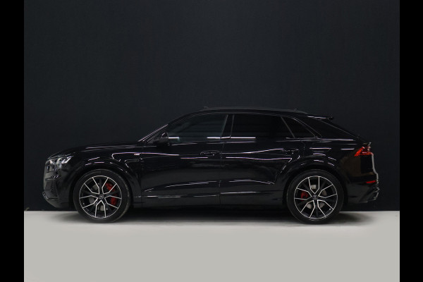 Audi Q8 55 TFSI e quattro S Line Sport [RS STOELEN, SCHUIFKANTELDAK, APPLE CARPLAY, BANG & OLUFSEN, MEMORY SEATS, ADAPTIVE CRUISE, 360 CAMERA, STUURVERWARMING, STOELVERWARMING, NIEUWSTAAT]
