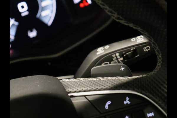 Audi Q8 55 TFSI e quattro S Line Sport [RS STOELEN, SCHUIFKANTELDAK, APPLE CARPLAY, BANG & OLUFSEN, MEMORY SEATS, ADAPTIVE CRUISE, 360 CAMERA, STUURVERWARMING, STOELVERWARMING, NIEUWSTAAT]