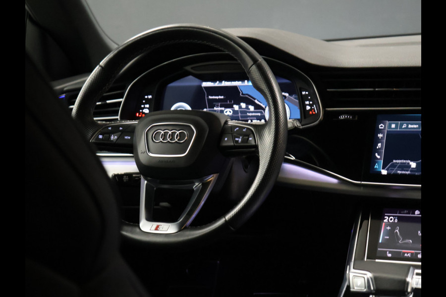 Audi Q8 55 TFSI e quattro S Line Sport [RS STOELEN, SCHUIFKANTELDAK, APPLE CARPLAY, BANG & OLUFSEN, MEMORY SEATS, ADAPTIVE CRUISE, 360 CAMERA, STUURVERWARMING, STOELVERWARMING, NIEUWSTAAT]