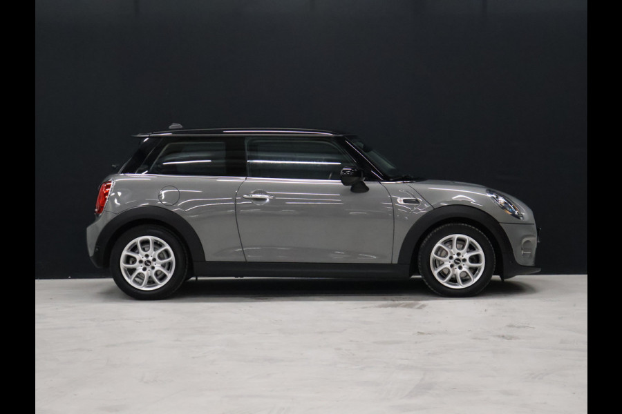 MINI Mini 1.5 Cooper Pepper [AUTOMAAT, UNION JACK ACHTERLICHT, STOELVERWARMING, PARKEERSENSOREN VOOR/ACHTER, CLIMATE, BLUETOOTH, LED KOPLAMPEN, NIEUWSTAAT]