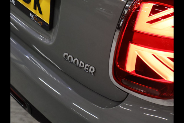 MINI Mini 1.5 Cooper Pepper [AUTOMAAT, UNION JACK ACHTERLICHT, STOELVERWARMING, PARKEERSENSOREN VOOR/ACHTER, CLIMATE, BLUETOOTH, LED KOPLAMPEN, NIEUWSTAAT]