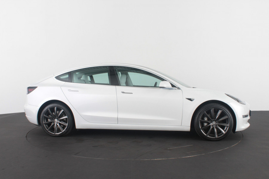 Tesla Model 3 Long Range AWD 75 kWh
