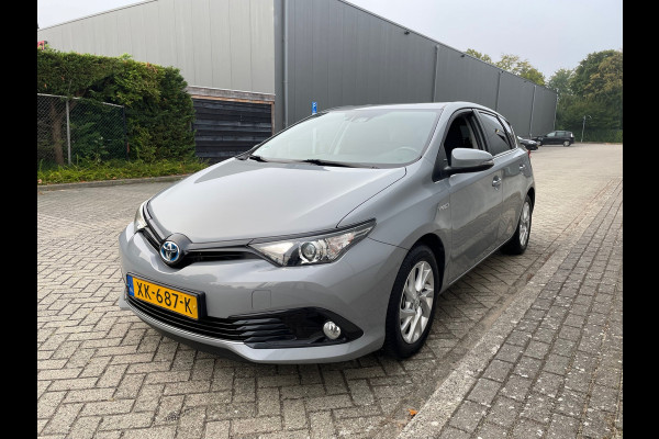 Toyota Auris 1.8 Hybrid Energy Plus / Navigatie / Trekhaak
