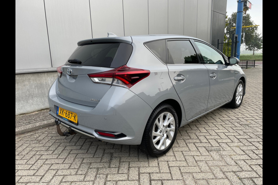 Toyota Auris 1.8 Hybrid Energy Plus / Navigatie / Trekhaak