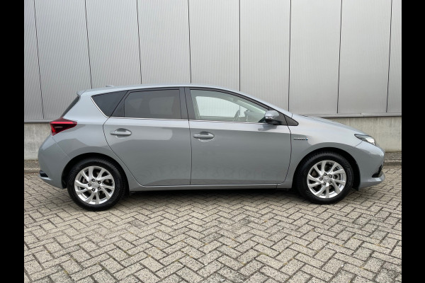 Toyota Auris 1.8 Hybrid Energy Plus / Navigatie / Trekhaak
