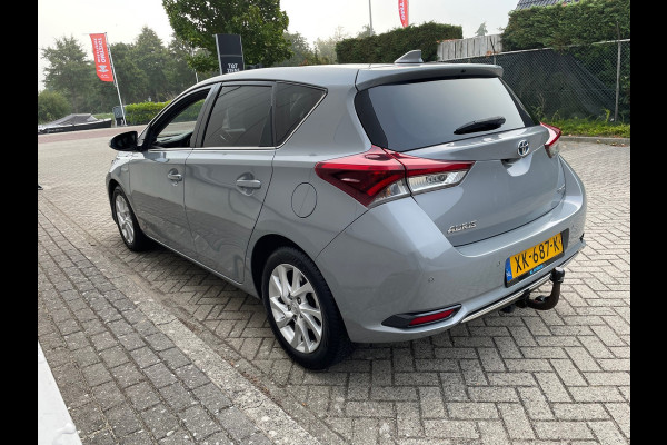 Toyota Auris 1.8 Hybrid Energy Plus / Navigatie / Trekhaak