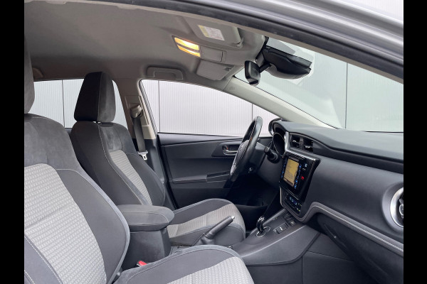Toyota Auris 1.8 Hybrid Energy Plus / Navigatie / Trekhaak