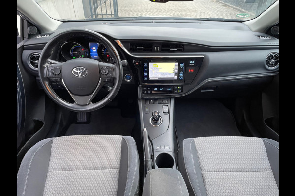 Toyota Auris 1.8 Hybrid Energy Plus / Navigatie / Trekhaak