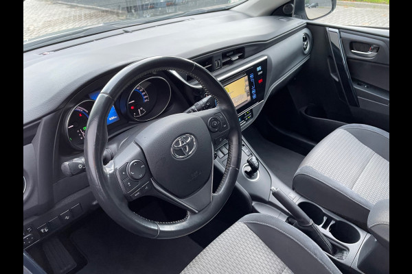 Toyota Auris 1.8 Hybrid Energy Plus / Navigatie / Trekhaak
